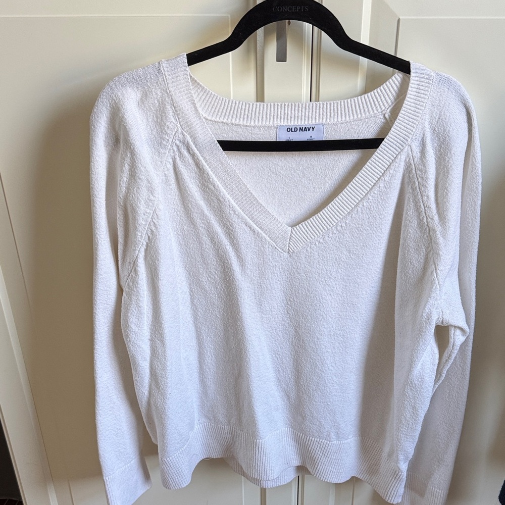 Old navy V-neck sweater